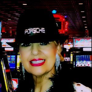 Meet your Posher, Darlene